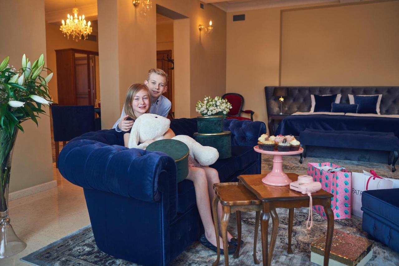 Hotel Bogoria Красков Екстериор снимка