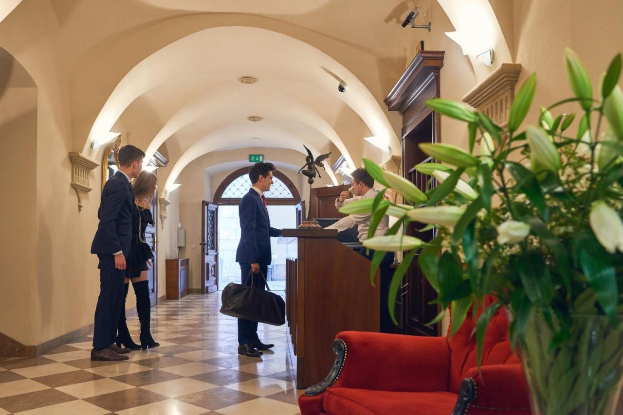 Hotel Bogoria Красков Екстериор снимка